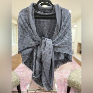 Gucci Gray Monogram Scarf